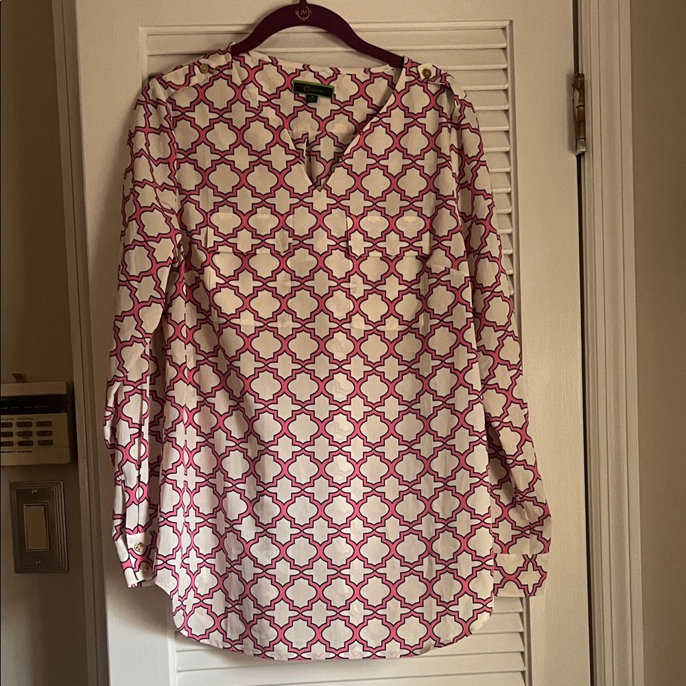 Classic V-Neck Tunic with Pink Geometric Print